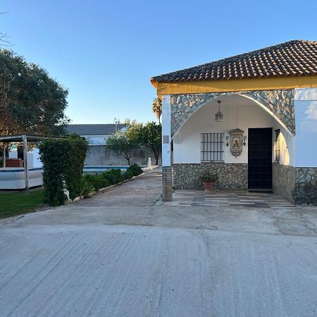 Chalet Piscina Jakuzzi Sevilla Hacienda de Tarazona Exterior photo
